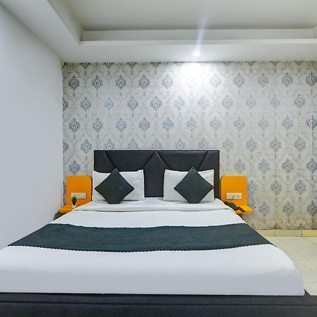 Hotel Kelvish Free Airport Pickup Nuova Delhi Esterno foto